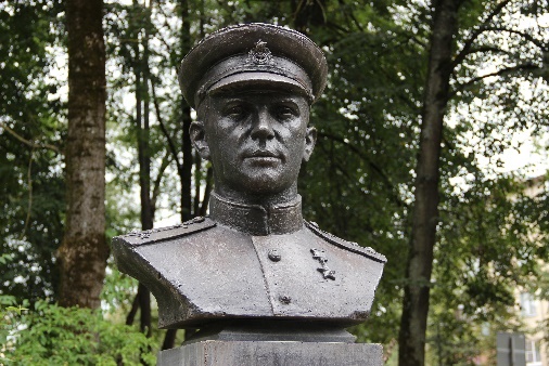 Аллея Героев. Бюст А.А. Богачёва
