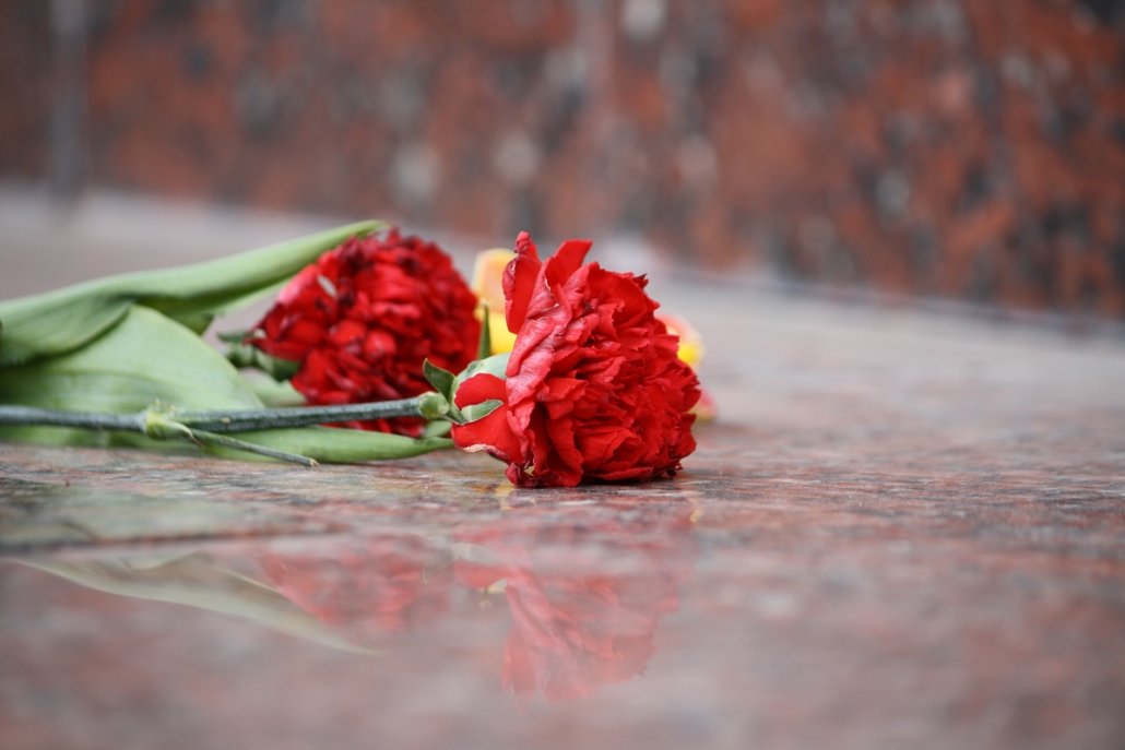 Памятный знак бойцам 229 стрелковой дивизии, погибших в боях за освобождение г.Новгорода от немецко-фашистских захватчиков 
