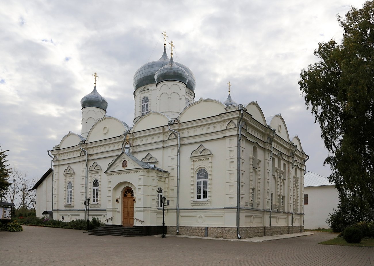 Зверин-Покровский монастырь