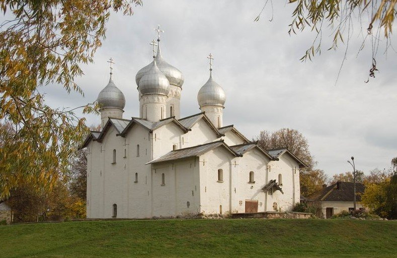 Церковь святых Бориса и Глеба в Плотниках