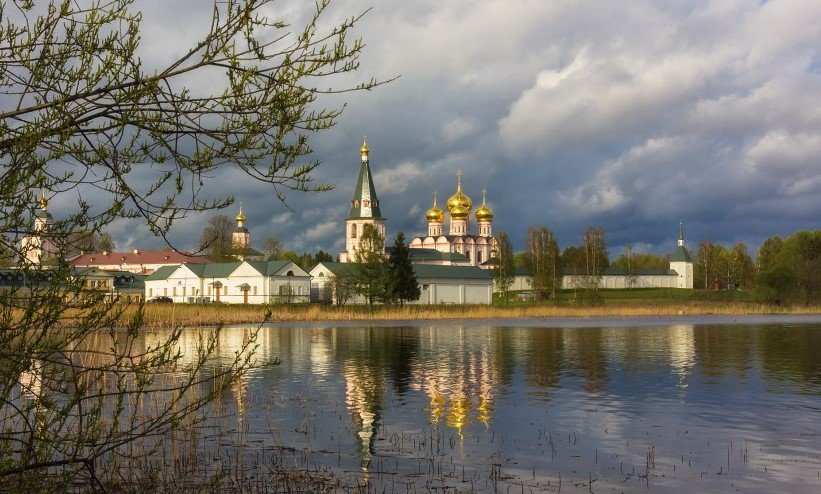 Иверский Богородицкий Святоозерский монастырь