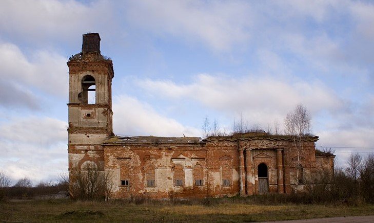 Церковь Троицы Живоначальной в д. Менюша