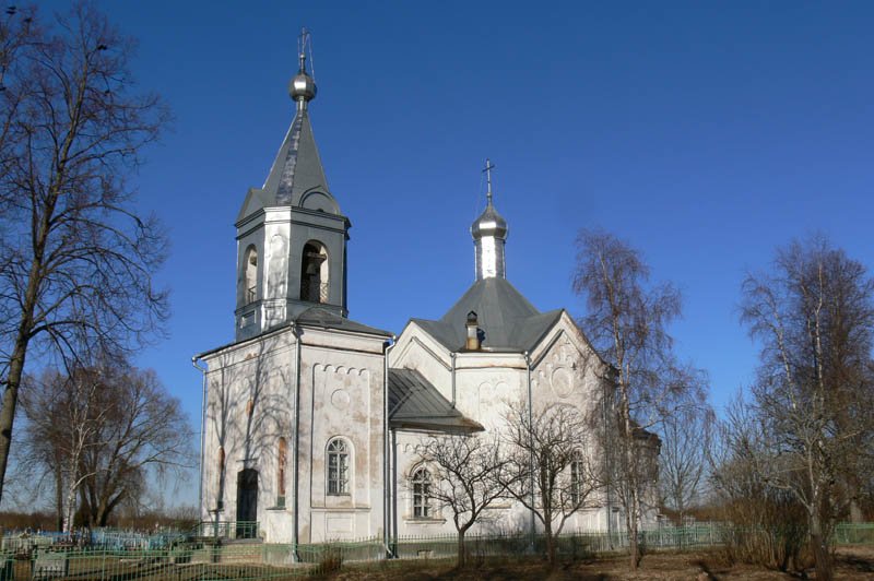 Церковь святого Василия Великого в д. д. Васильевское