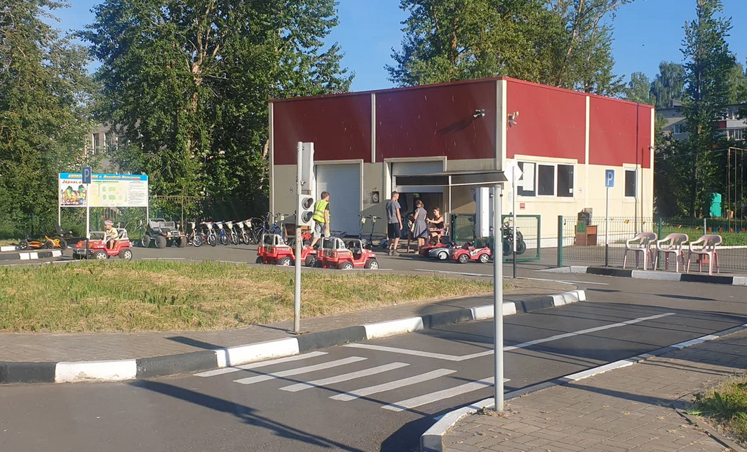 Детский автопарк развлечений «ГороДорог»