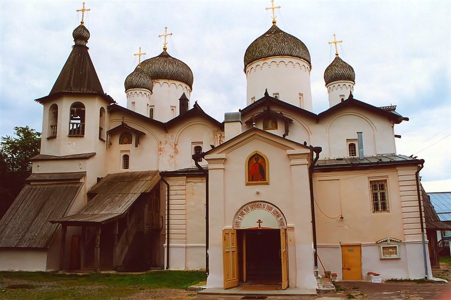 Церкви Апостола Филиппа и Николы Чудотворца