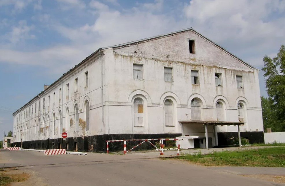 Кречевицкие казармы