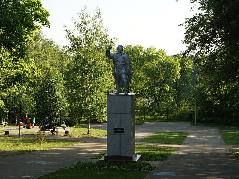 Бюст Сергея Кирова