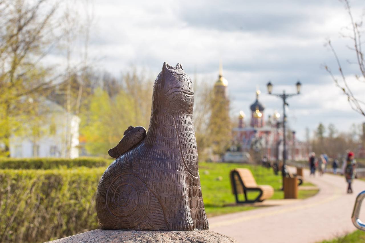 Скульптура «Кот Рыжик»