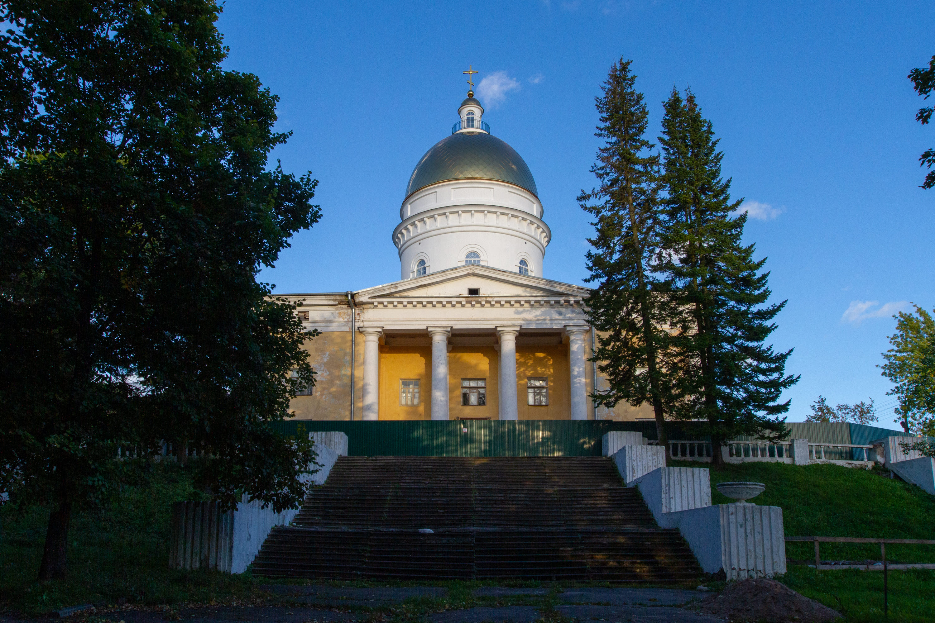Троицкий собор