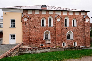 Владычная (Грановитая) палата