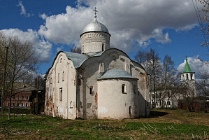 Подробно о Церковь Климента на Иворове улице